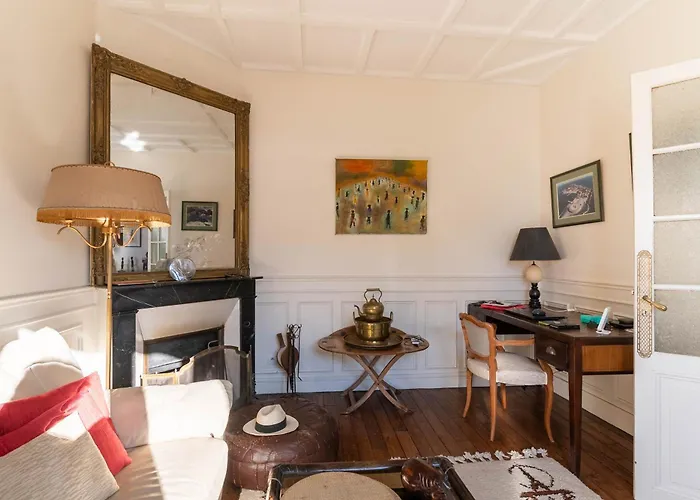 Semesterbostad Le Refuge De Charentonneau - A 30 Min De Paris